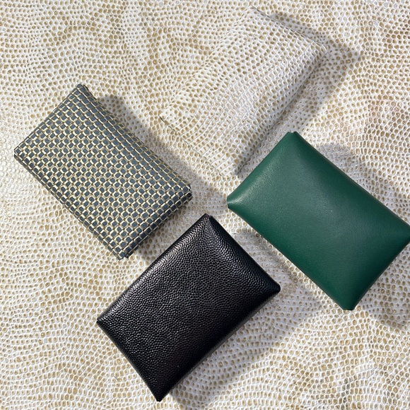 Like to be notified for shows! - Picture 5 of 8